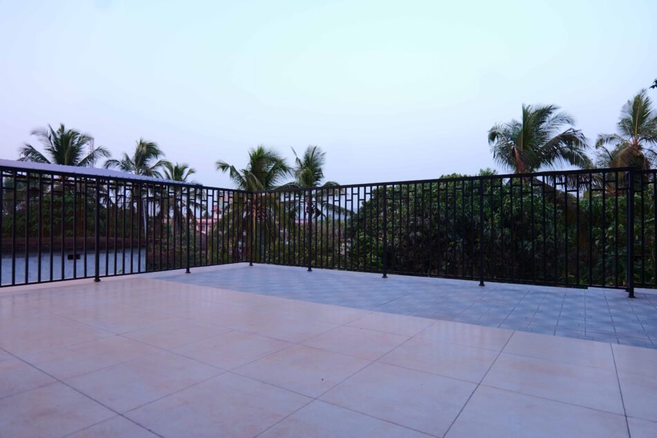 premium-with-balcony #7